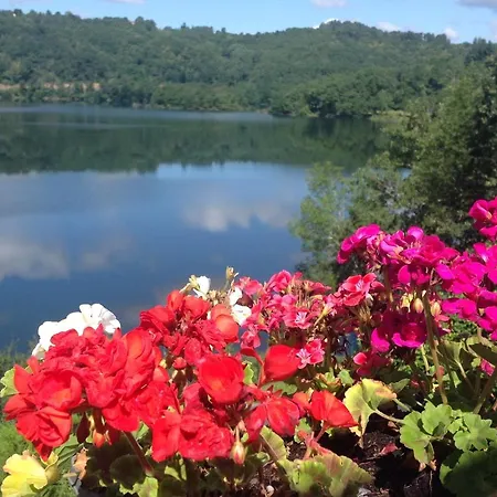 Semesterbostad Serenity-La Paix Du Lac